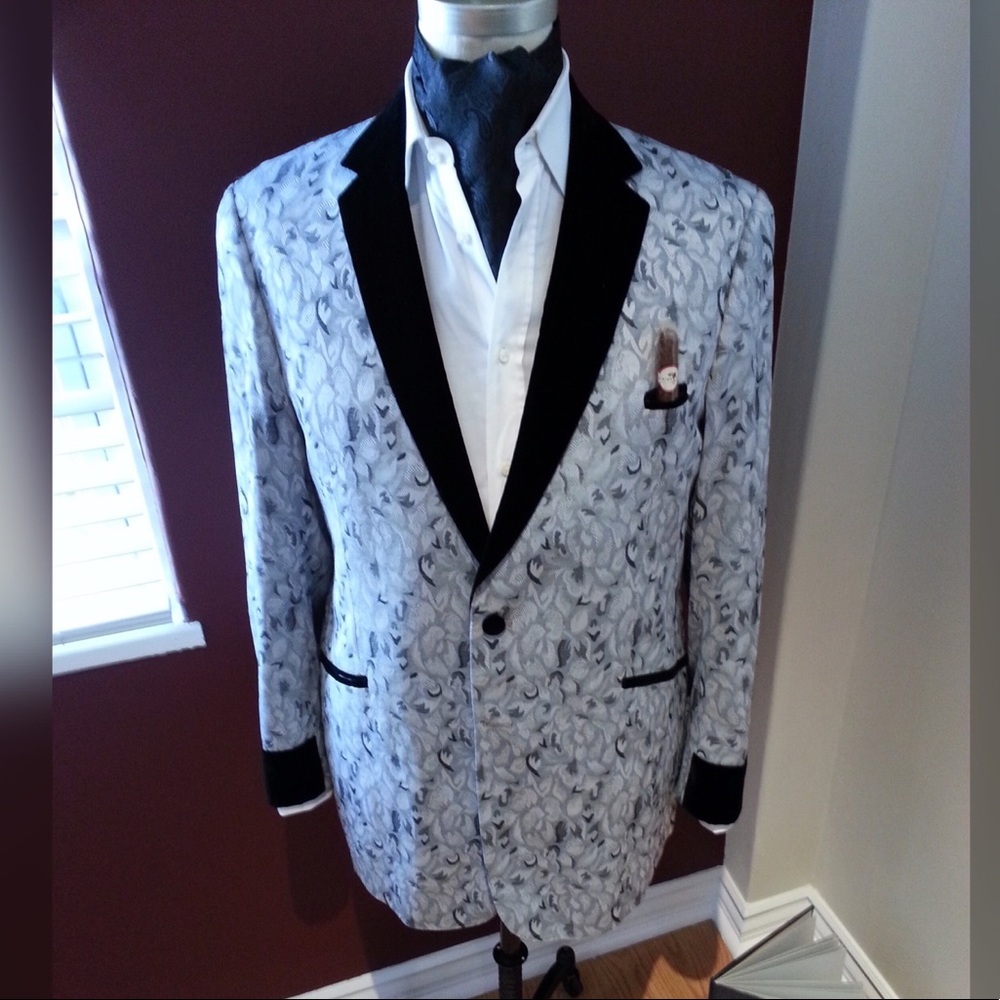 Smoking Jacket from Night in Paris Fashion Show